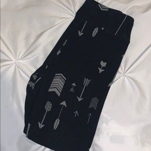 LulaRoe leggings- size Tween